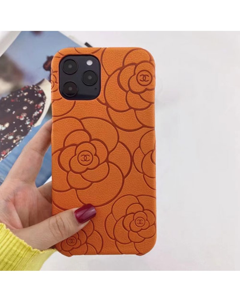 シャネル iphone13/13 pro max/12/12 pro maxケースお洒落カメリア付き アイフォン11/11 pro maxケースブランド iphonexr/xs max/SE2ケース iphone x/8/7 プラスケース女性人気