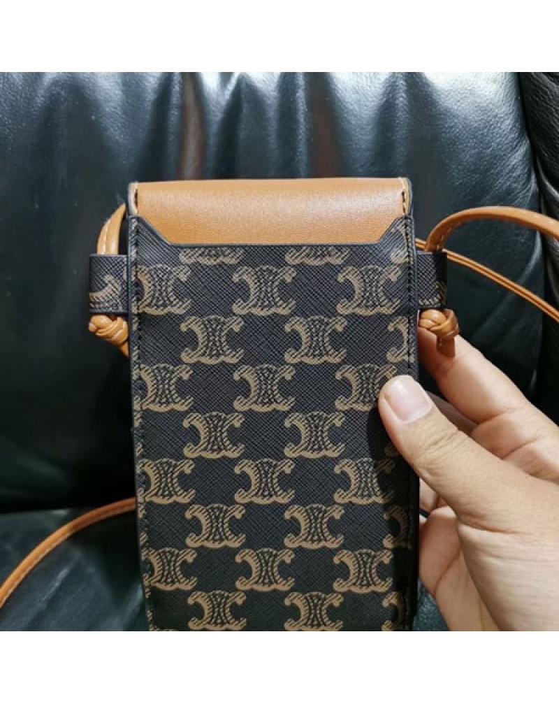 セリーヌ celine iphone16 pro/15pro/14 pro/13 pro/12/12 pro maxケースブランド Galaxy s24/s23/s22 ultra/Z flip3/Z flip6/Z flip5ケースバッグ型xperia 1VI/10 VI/10iii/1iii/5ii/aceケースお洒落経典ファッション斜め掛け