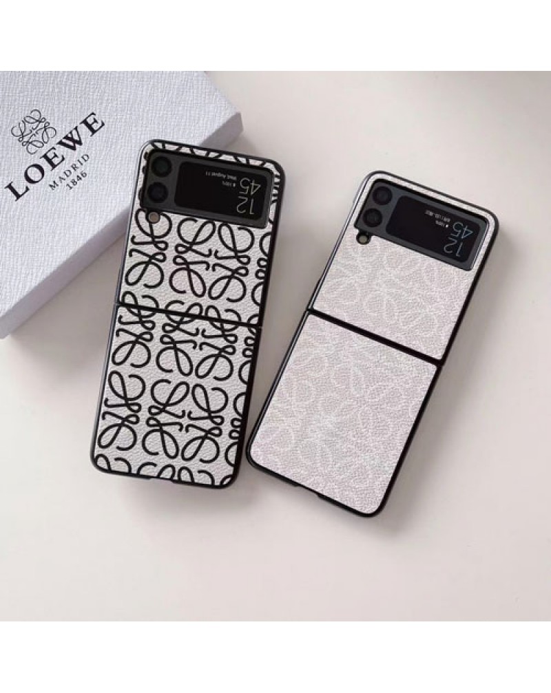 ロエベ Galaxy Z Flip6/Z flip5/z flip3/z flip4ケース折り畳み loewe Galaxy Z Fold6/Z fold5 z fold4/z fold3/z fold2ケースブランドギャラクシーz flip3/z flip2/z flip5ケースお洒落ファッション人気保護性
