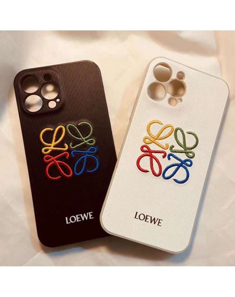 ロエベ  iphone14/14 plus/14 pro max/13/13 pro/13 pro maxケース ブランド iphone12/12 pro/12 pro maxケースloeweお洒落人気アイフォン11/11 pro max/xr/xs maxケース男女向けファッション精緻刺繍ロゴ