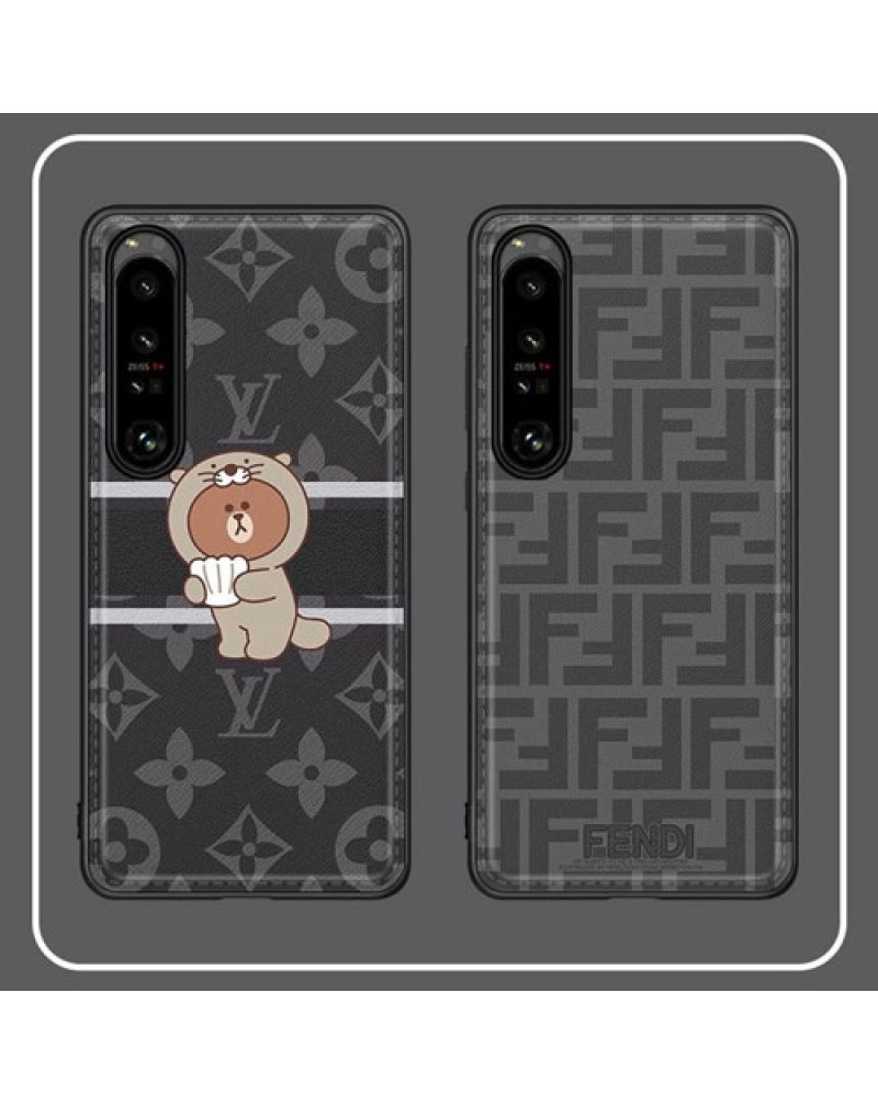 ルイヴィトン xperia 1 VI/1V/10 VI/5 V/1 IV/10 IV/5 IVケースフェンデイバーバリーxperia1 III/10 III/5 IIIケースお洒落クマ付き可愛いエクスぺリア1 II/5 IIケース保護性ファッション人気耐衝撃