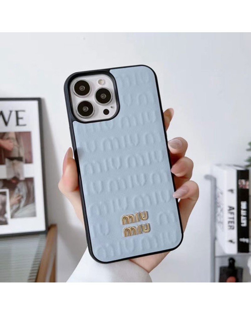 miu miu iphone 16pro/15pro max/15plus/14/14 pro/14 plus/14 pro maxケースミュウミュウ iphone13/13 pro/13 pro maxケースお洒落 iphone12/12 pro maxケースハイブランド iphone11/11 pro maxカバー高級女性向け保護性ジャケット型