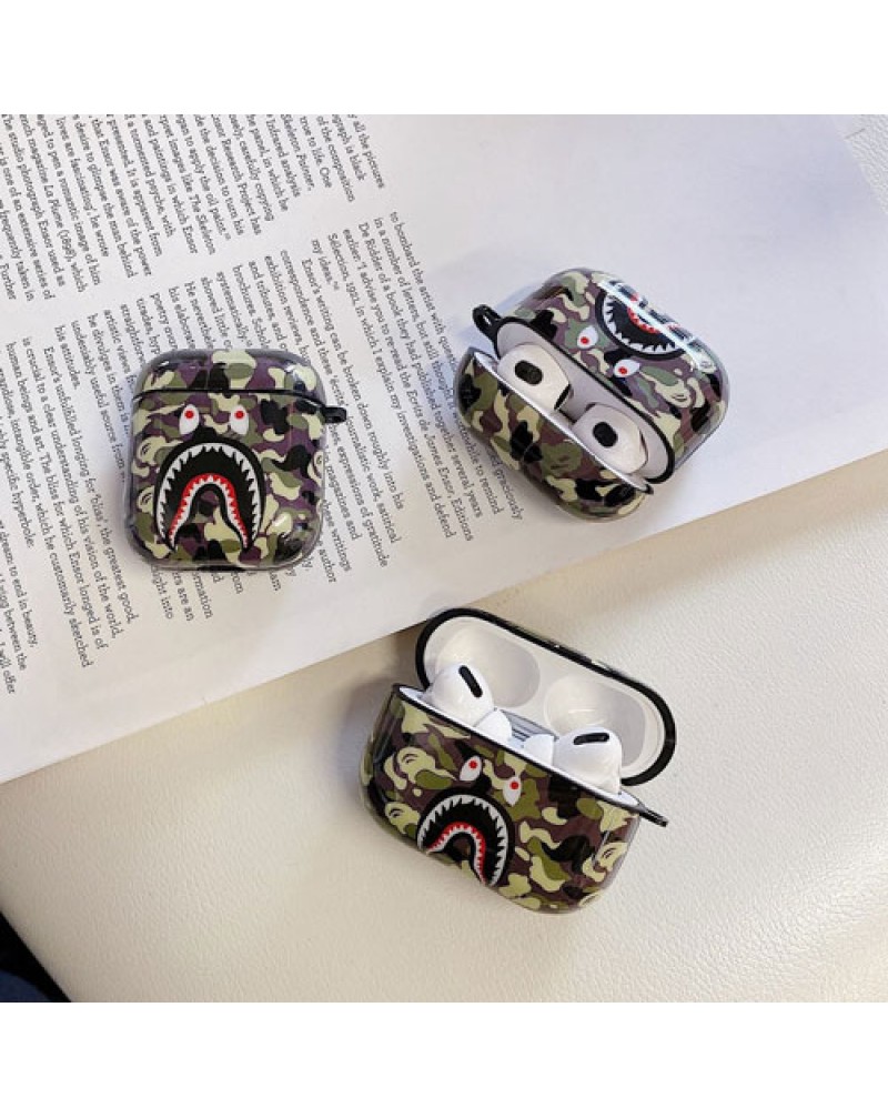 Aape Airpods proケース airpods 3世代ケースエーエイプ個性潮流airpods 2/1世代ケースブランドエアーポッズプロケースお洒落迷彩サメシリコン製全面保護耐衝撃