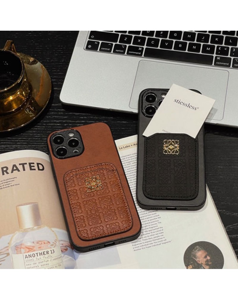ロエベ iphone16 pro/15 pro/14/14 pro maxケースカード入れ loewe iphone14plus保護ケース人気iphone13proカバーブランドアイフォン12 pro maxケース高級感耐摩擦アイフォン11ケース