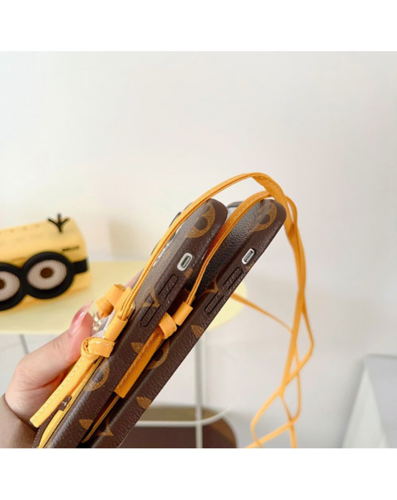 ルイヴィトンミニオンコラボ iphone14プロケース可愛いvuitton minions iphone14plusカバーiphone14pro maxケースカード収納アイフォン13pro max保護ケースショルダーiphone12 pro/11 pro maxケース大人気新作