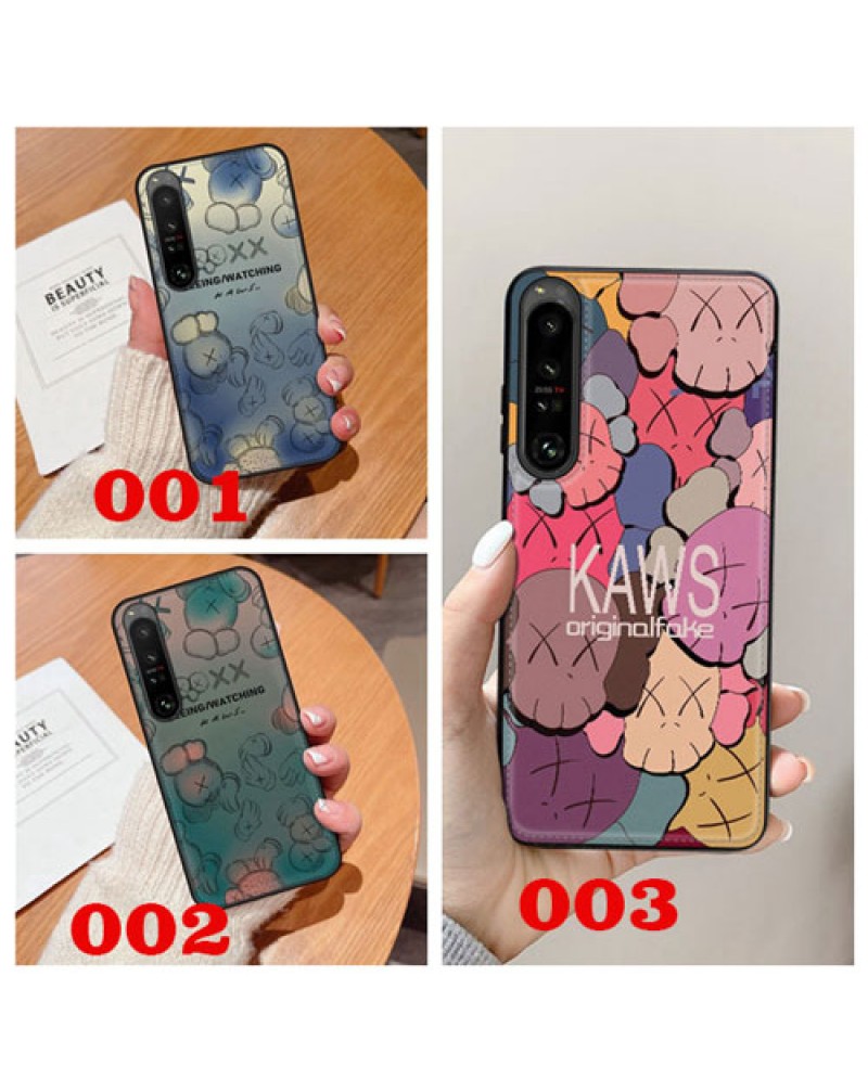 KAWS  Xperia10 IVケースブランドxperia1 IV/1III保護ケースカウズsony xperia5 IV/5IIIケース個性潮流エクスぺリア10 iiiカバー超人気学生達適用