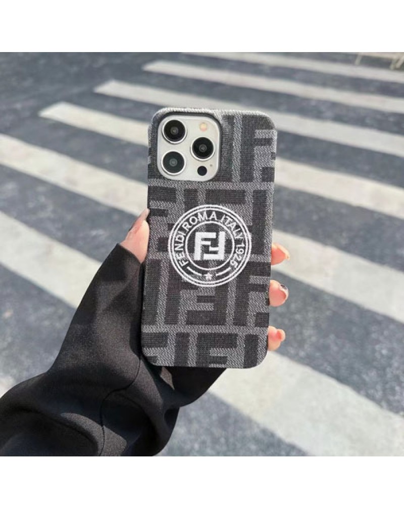 フェンデイ iphone15 pro maxケース刺繍モンスターiphone14 proケースFENDI iphone15plus携帯カバー流行ギャラクシーs24 ultra/s23 ultras/22ケース高級感人気新作