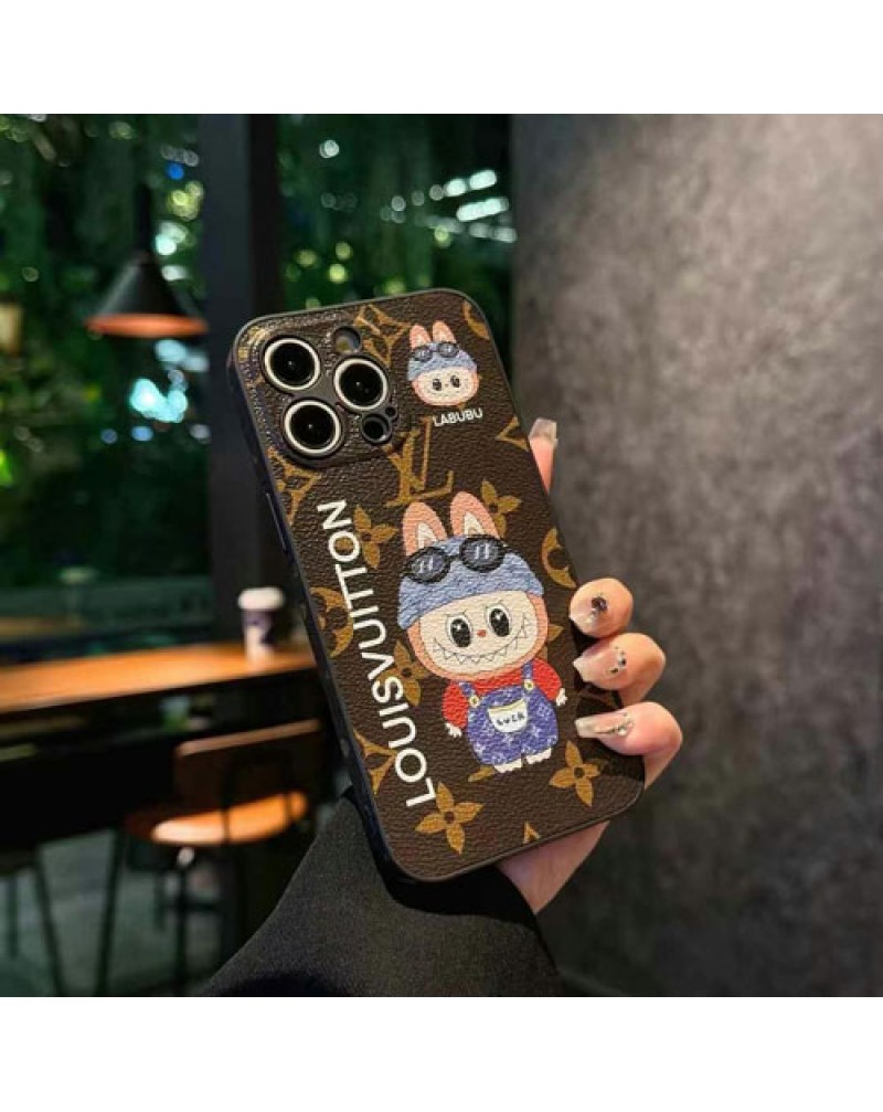 ルイヴィトン iphone16 pro max保護ケースかわいいLABUBUコラボiphone15 proケースブランドアイフォン14プロケースiPhone13/12 proケース全面保護耐摩擦耐久性よい