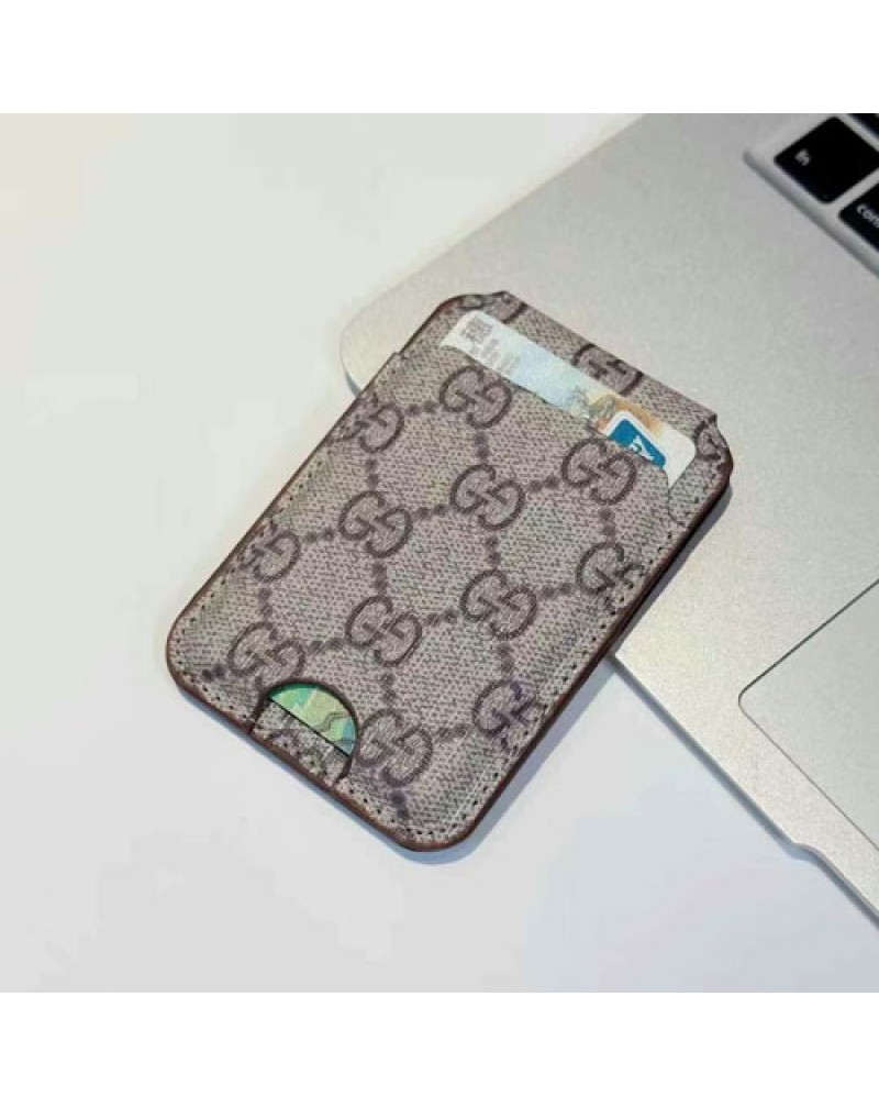 グッチ カードケースマグネット式２つ折り 取り付け便利携帯電話用カード収納ケース