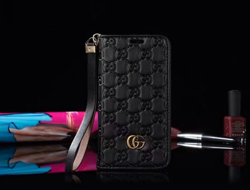 GUCCI iphone11/11pro max手帳型ケースブランド