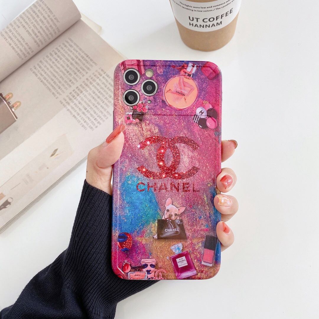 iphone11/12 pro maxケース シャネル