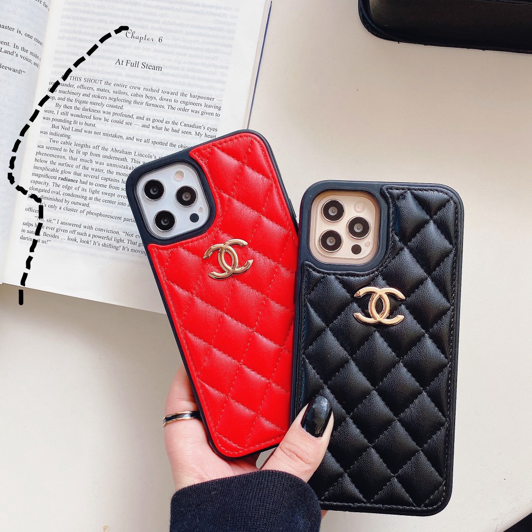 シャネル iphone13/13 proケースブランド