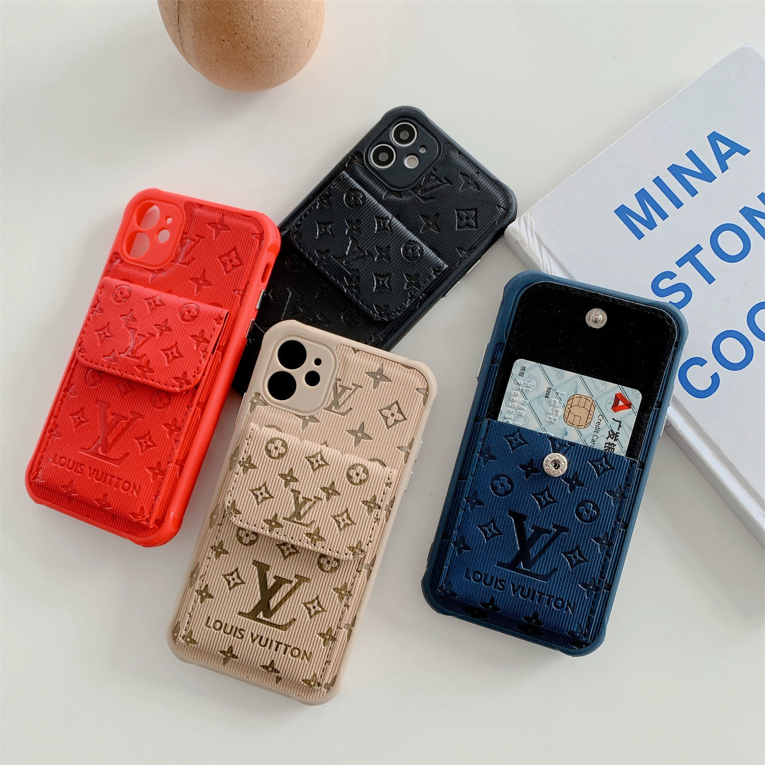 iphone13 pro/12 proケースvuitton カード入れ
