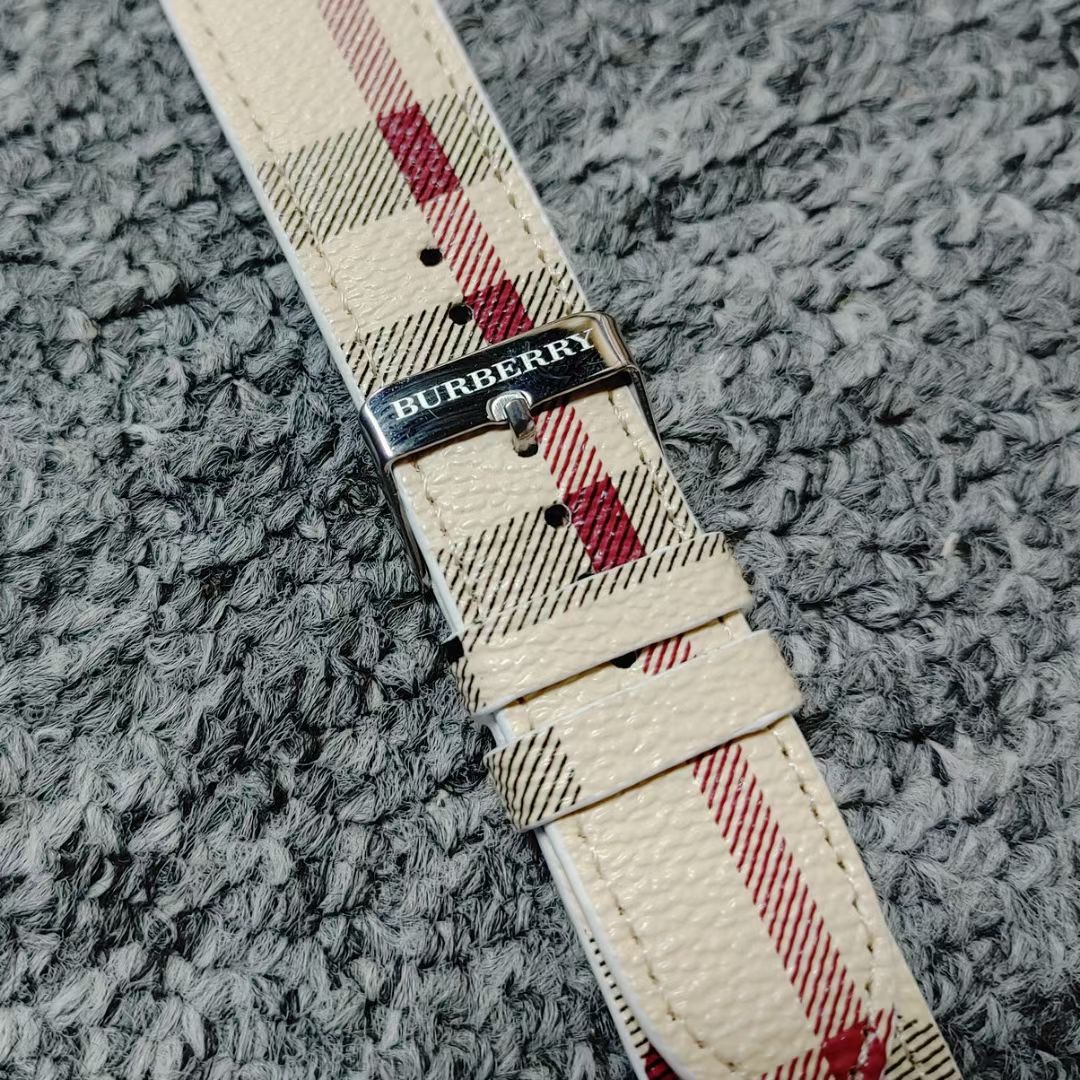 burberry apple watchバンドレザー製 イギリス風