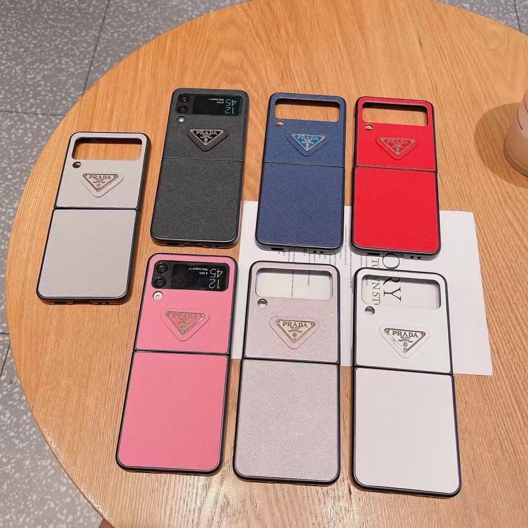 ブランド galaxy z fold3/z fold 4ケース プラダ 折り畳み