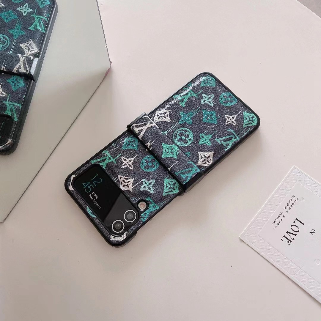 galaxy z fold3ケースルイ・ヴィトン