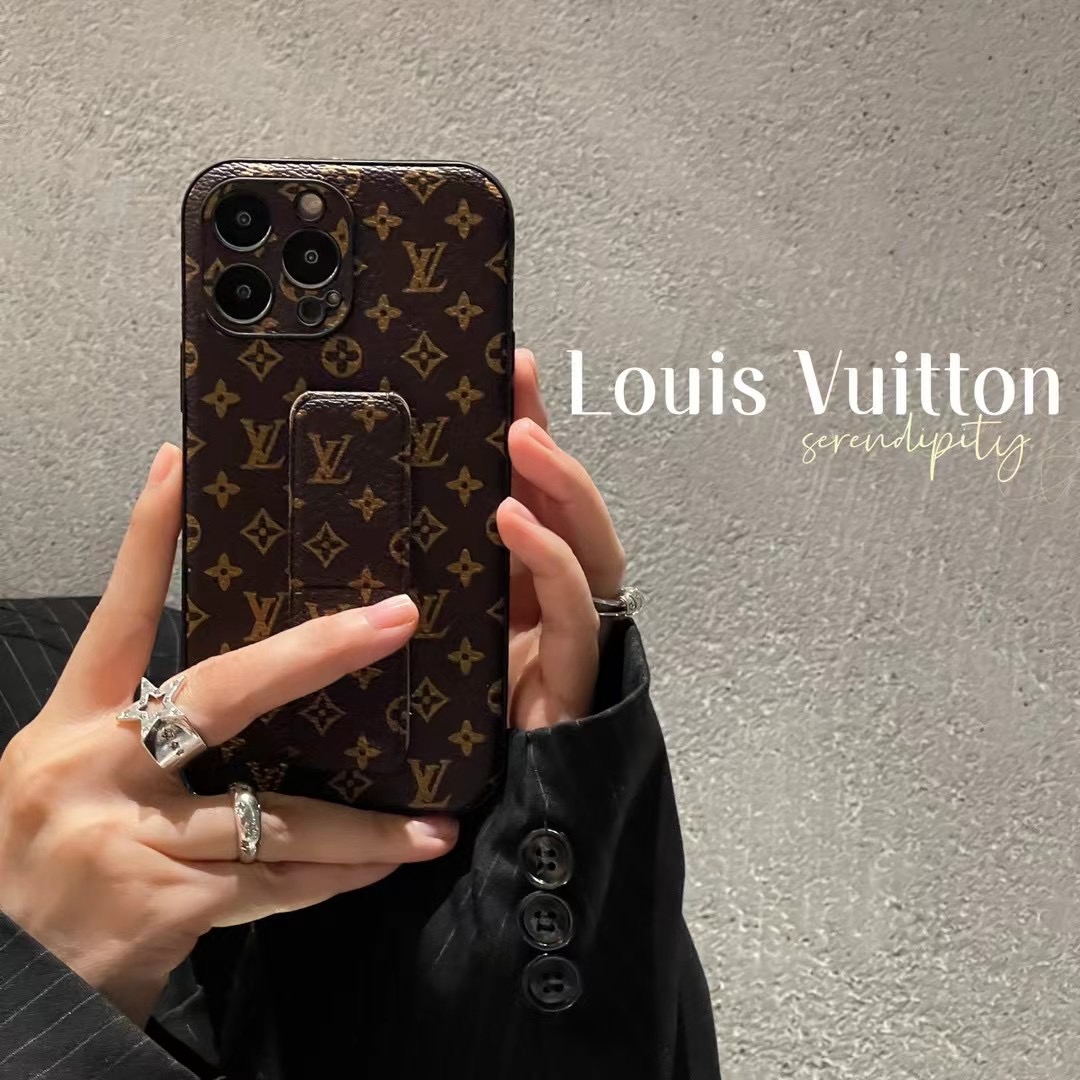 vuitton iphone12proカバー