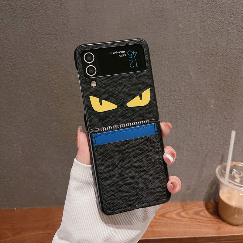 fendi galaxy z flip4ケース大き目付き