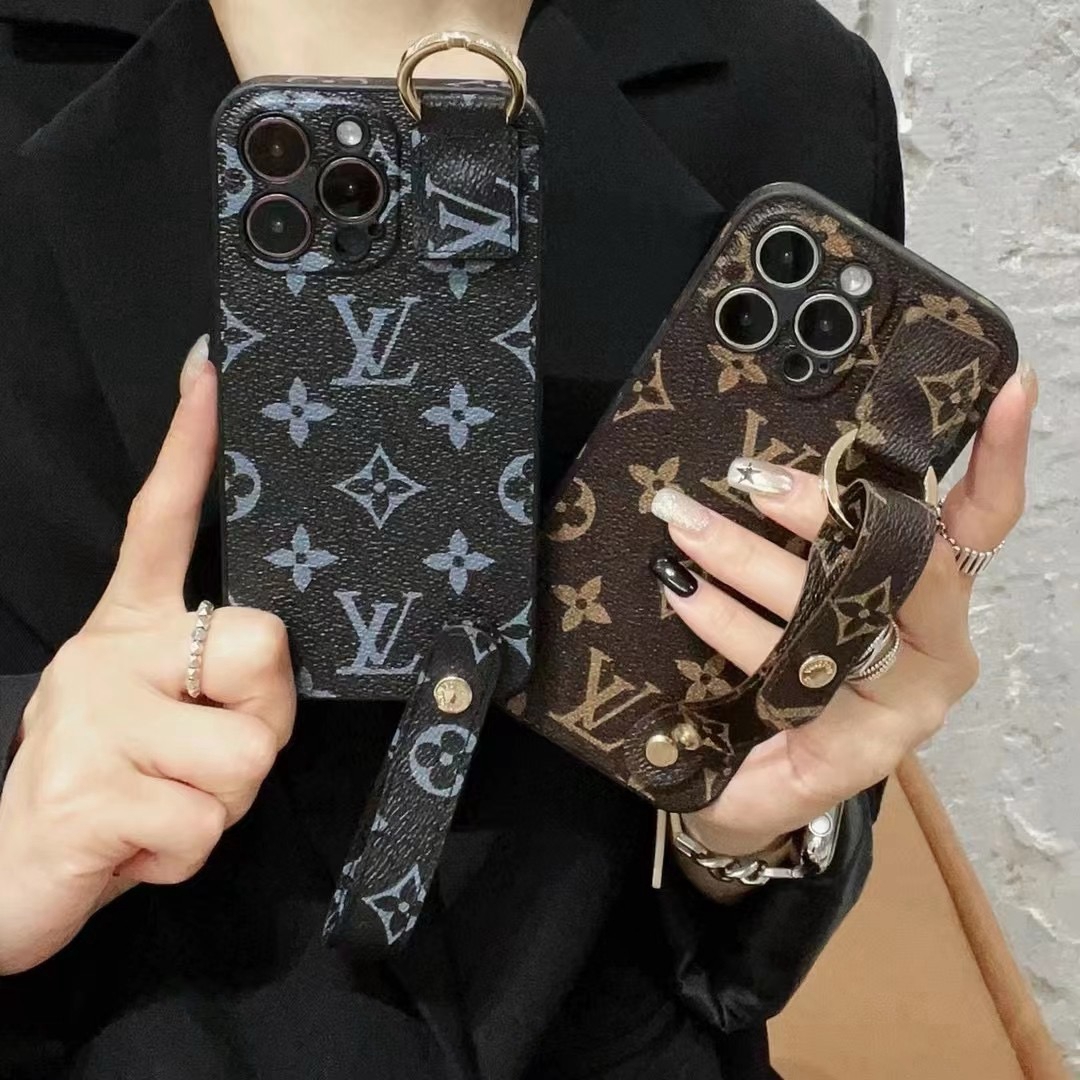 vuitton iphone15 proケースルイ・ヴィトン