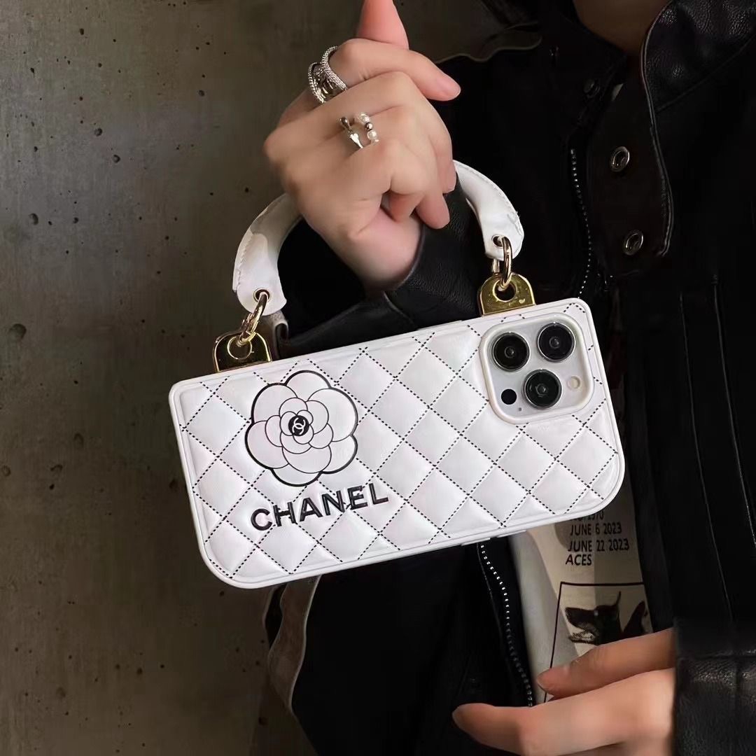 iphone15 pro保護ケースハイブランドchanel