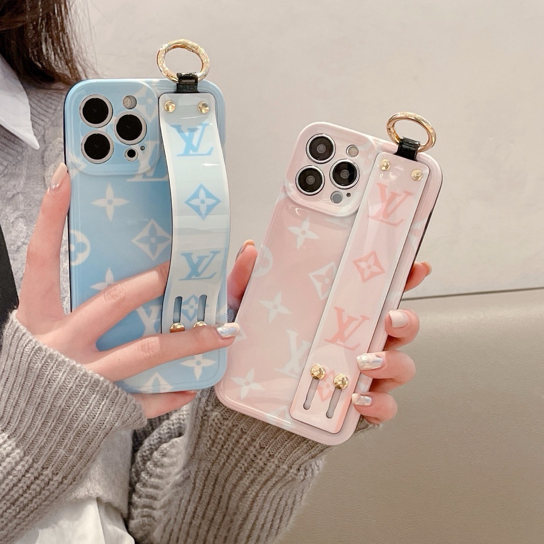 vuitton iphone14 proケースハンドベルト付き