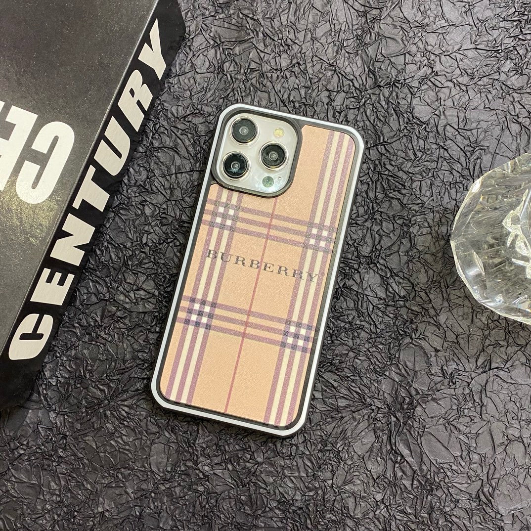 iphone14 proケースバーバリー