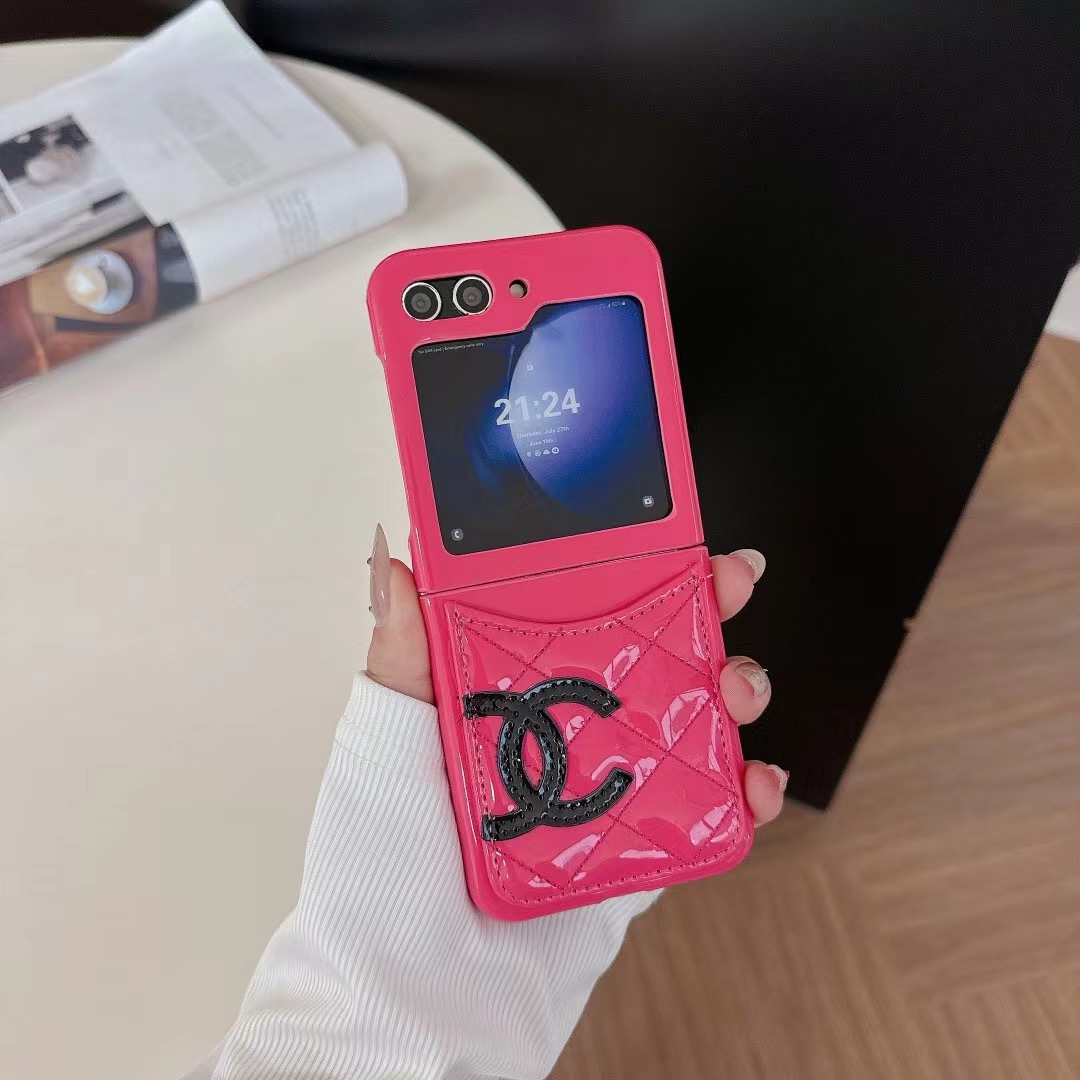 chanel galaxy z flip4ケース折畳み