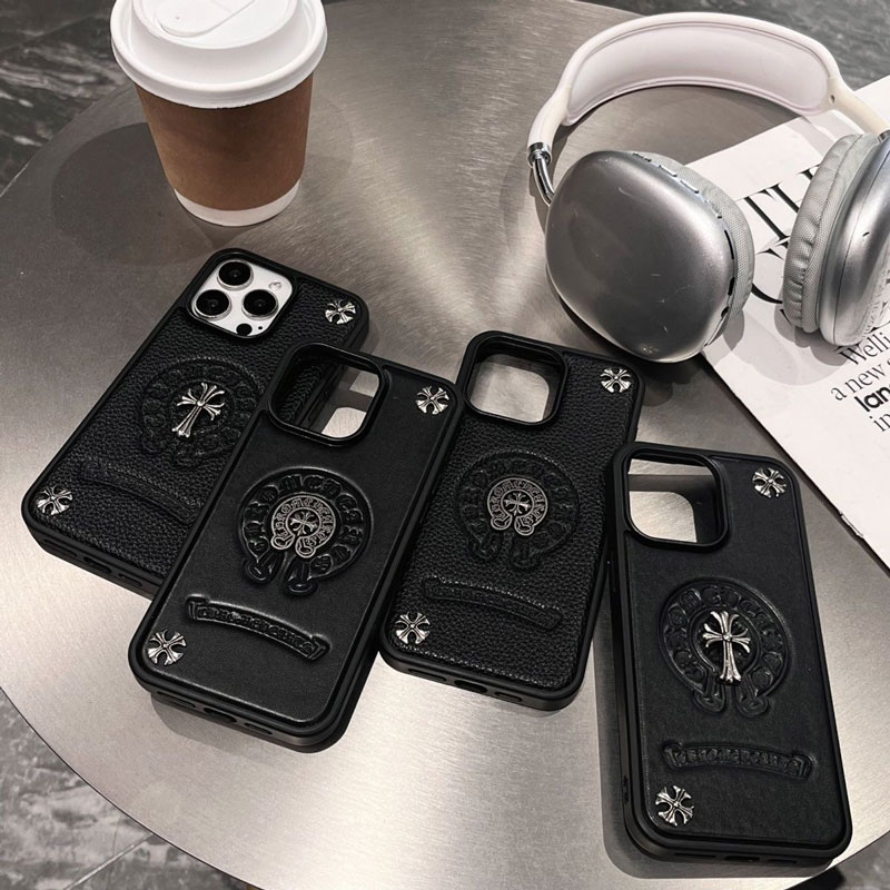 iphone15 proクロムハーツケース革