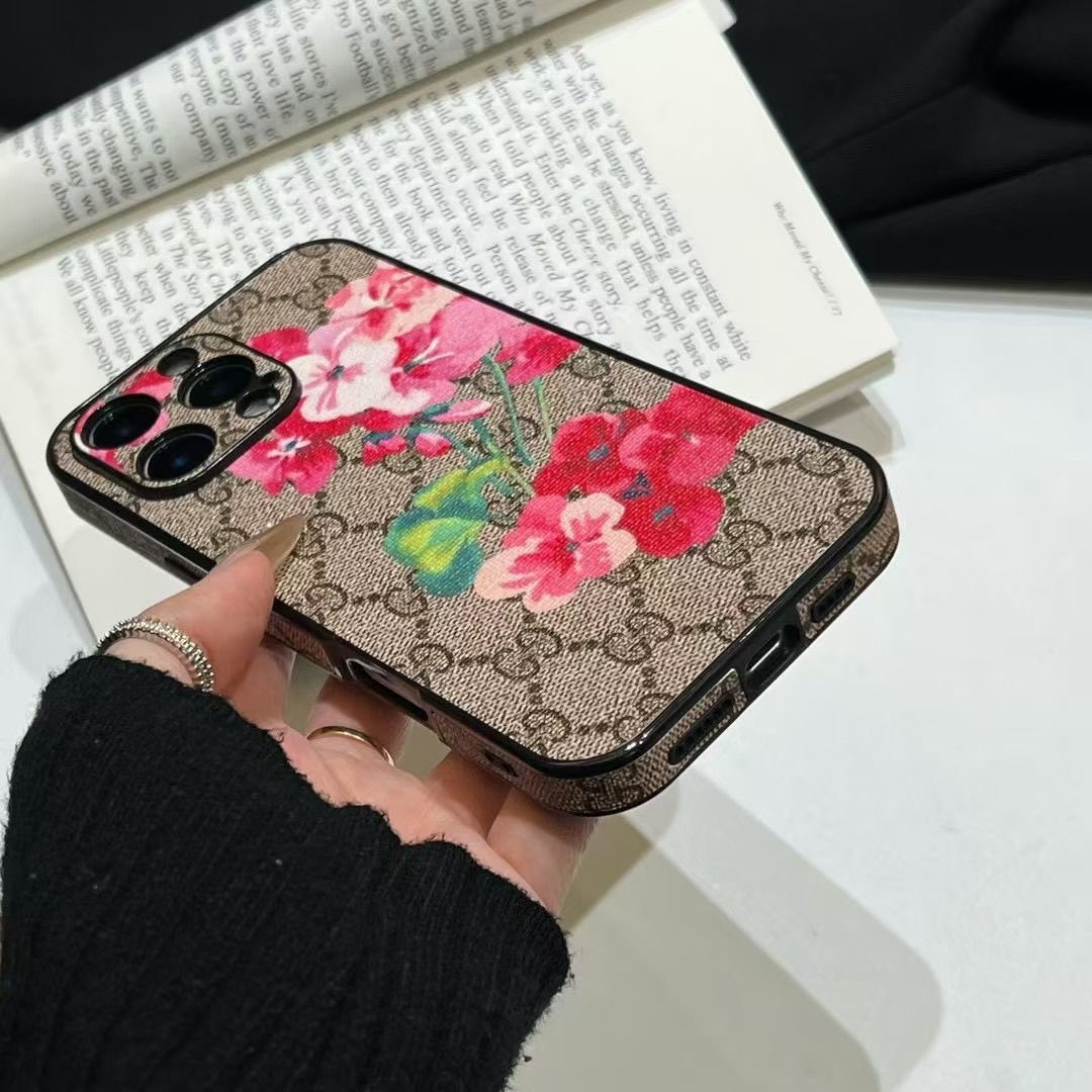 ブランド iphone15 pro maxケース超人気
