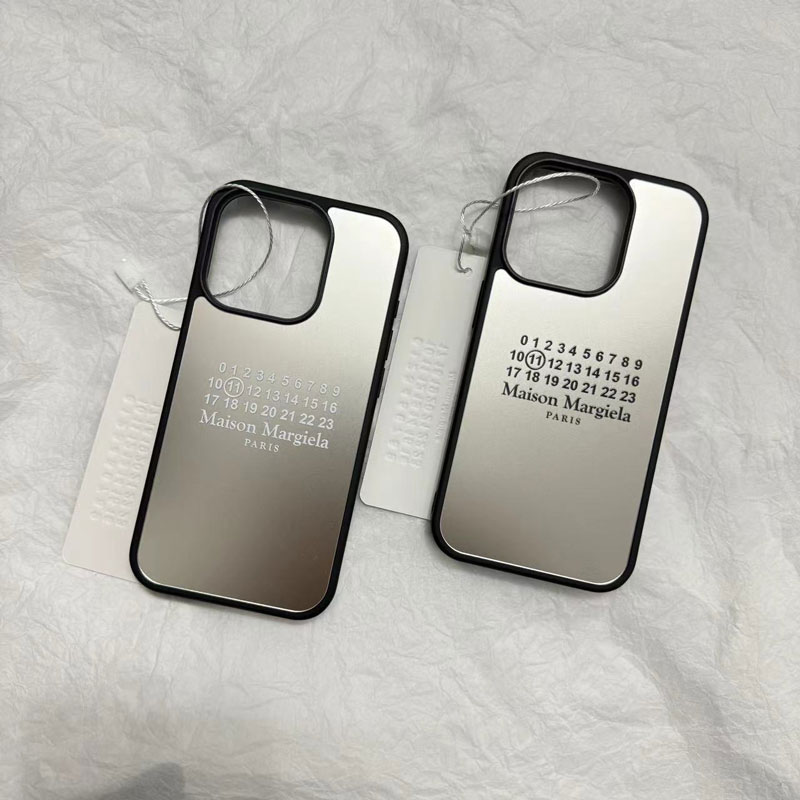 iphone14 pro maxマルジェラケース大人気