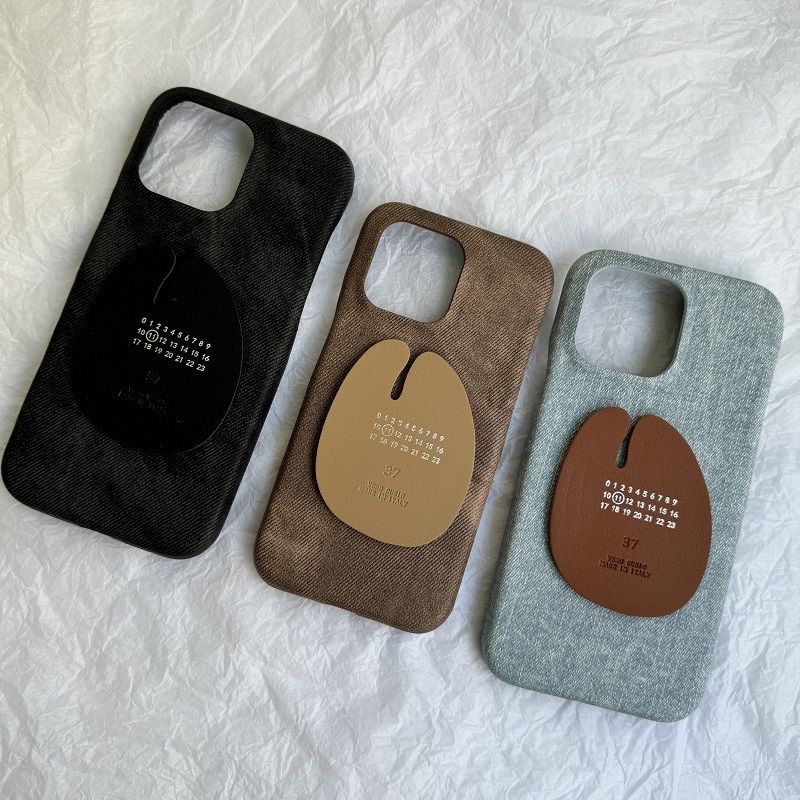 margiela iphone15 pro maxケース人気