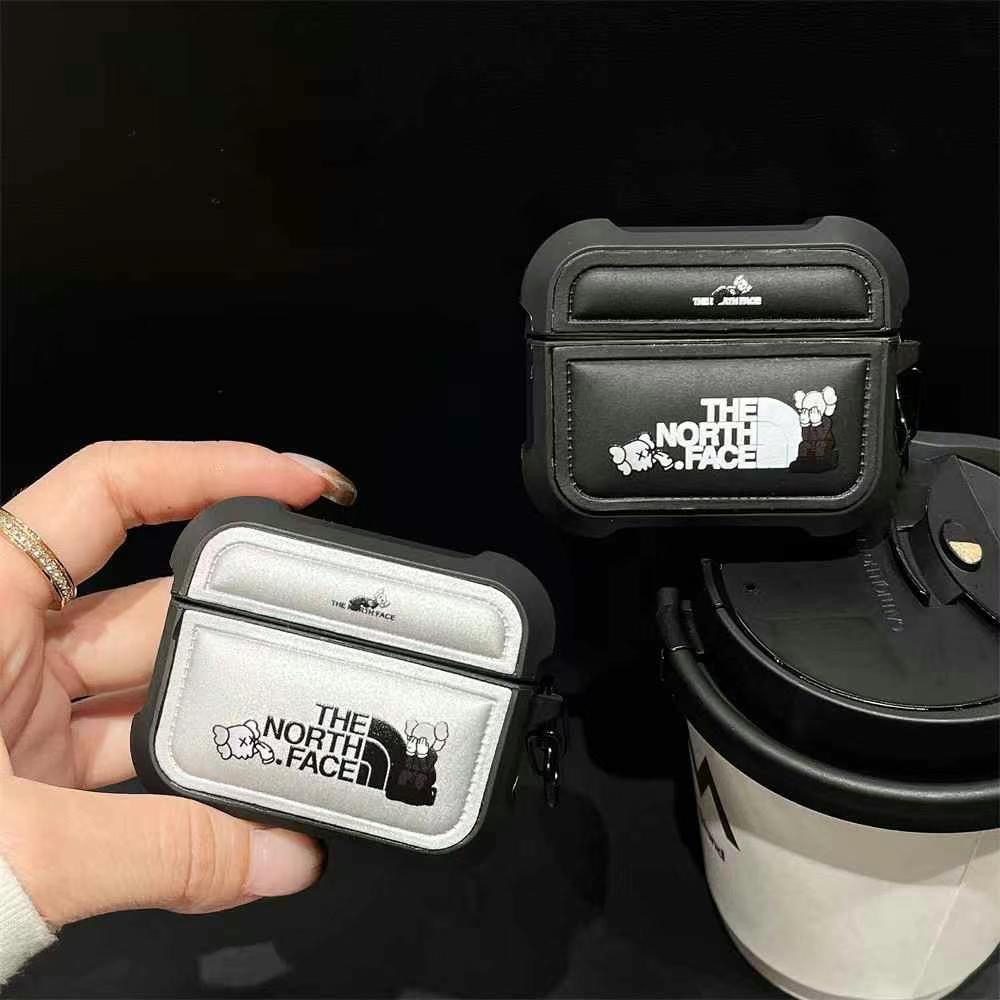 airpods proケースザノースフェイス