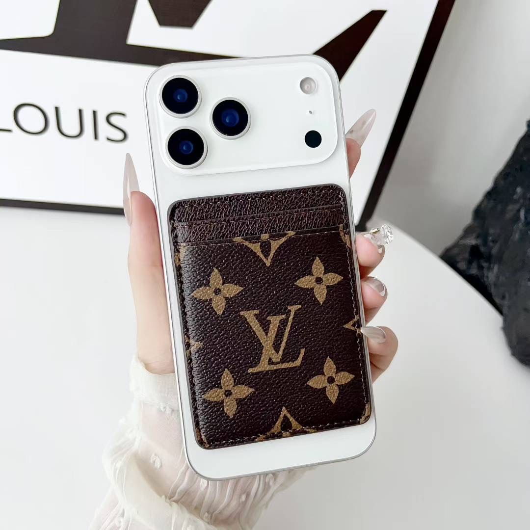 vuitton iphone15 pro maxケースマグネット式カードポケット付き