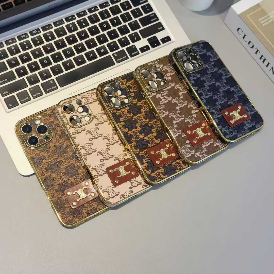 celine iphone15 pro保護カバー