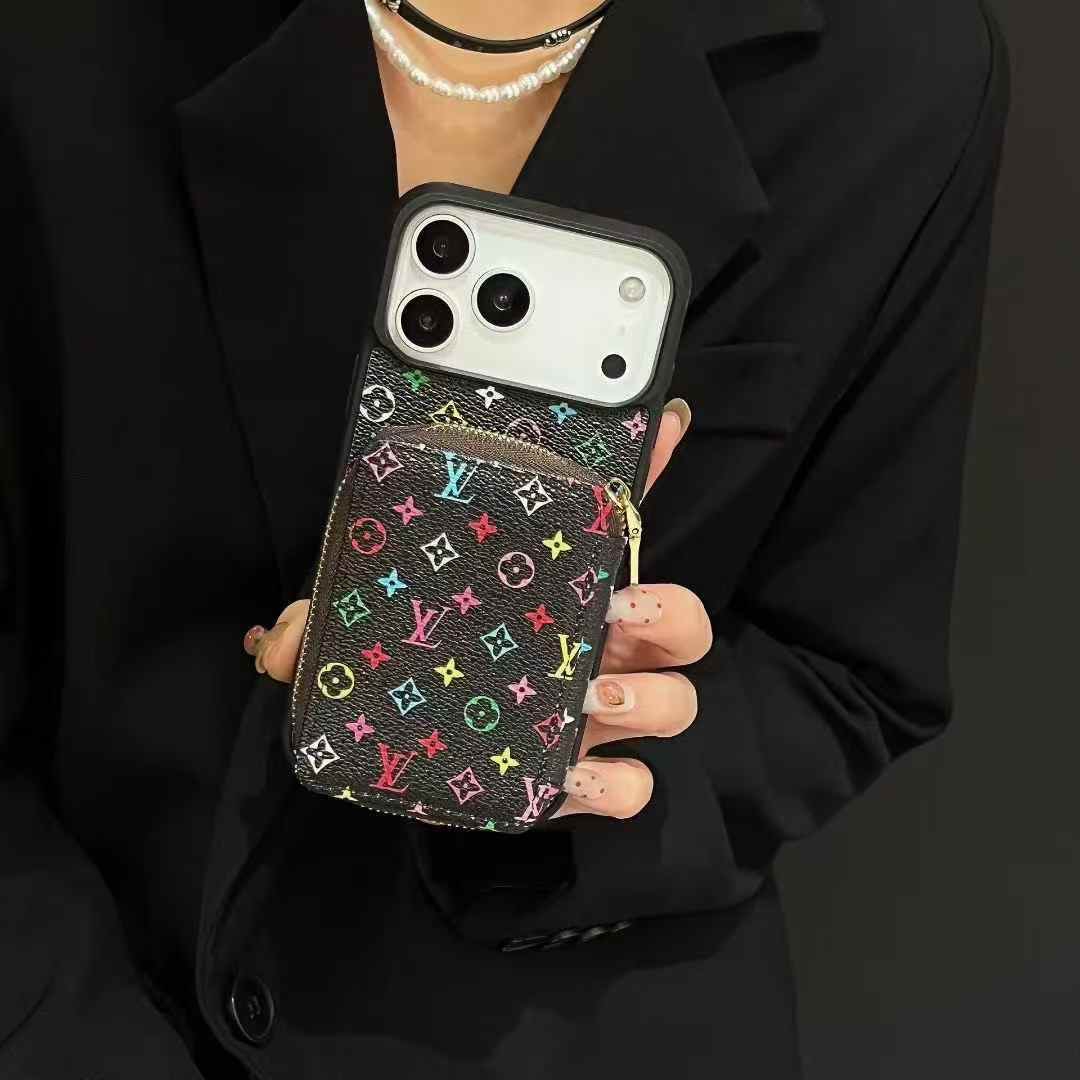 iphone15 pro maxカバー超人気