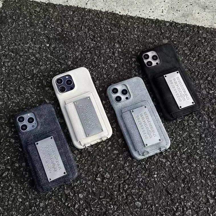 maison margiela iphone15 pro max携帯カバーカード収納