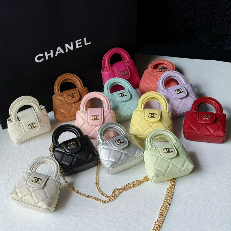 シャネルエアータグケースショルダー小香風